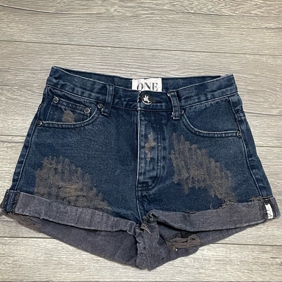 One By One Teaspoon Womens Distressed Denim Shorts Hanks High Rise Sz 24. - Picture 1 of 8